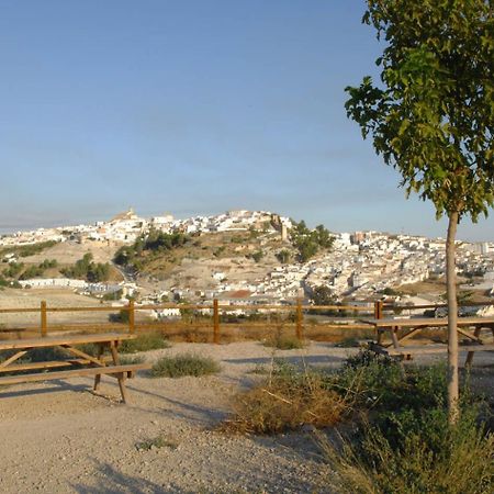 Hostal Los Claveles Баэна Экстерьер фото